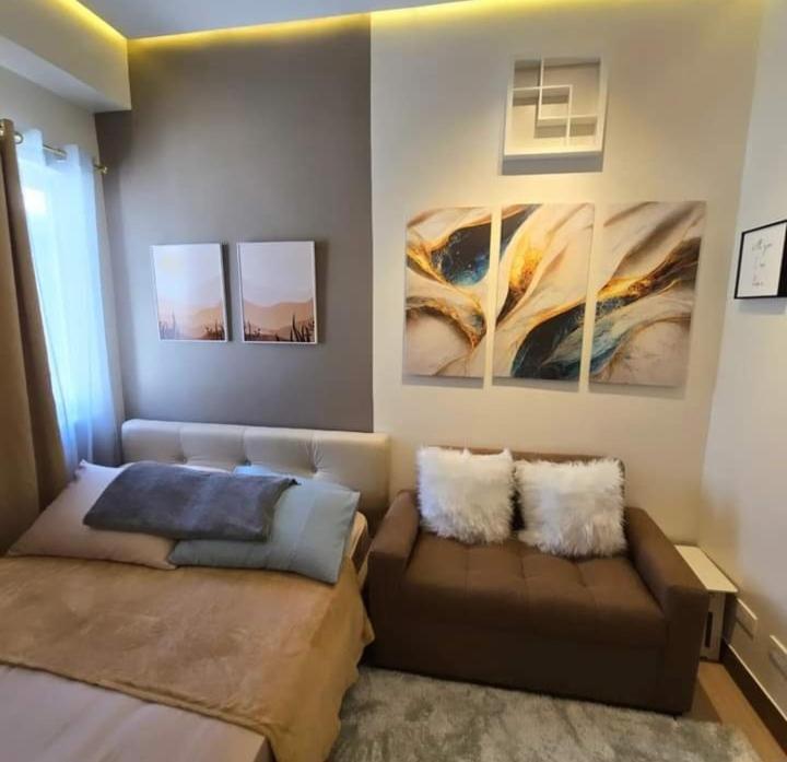 Trees Residences Tower 17 view 3