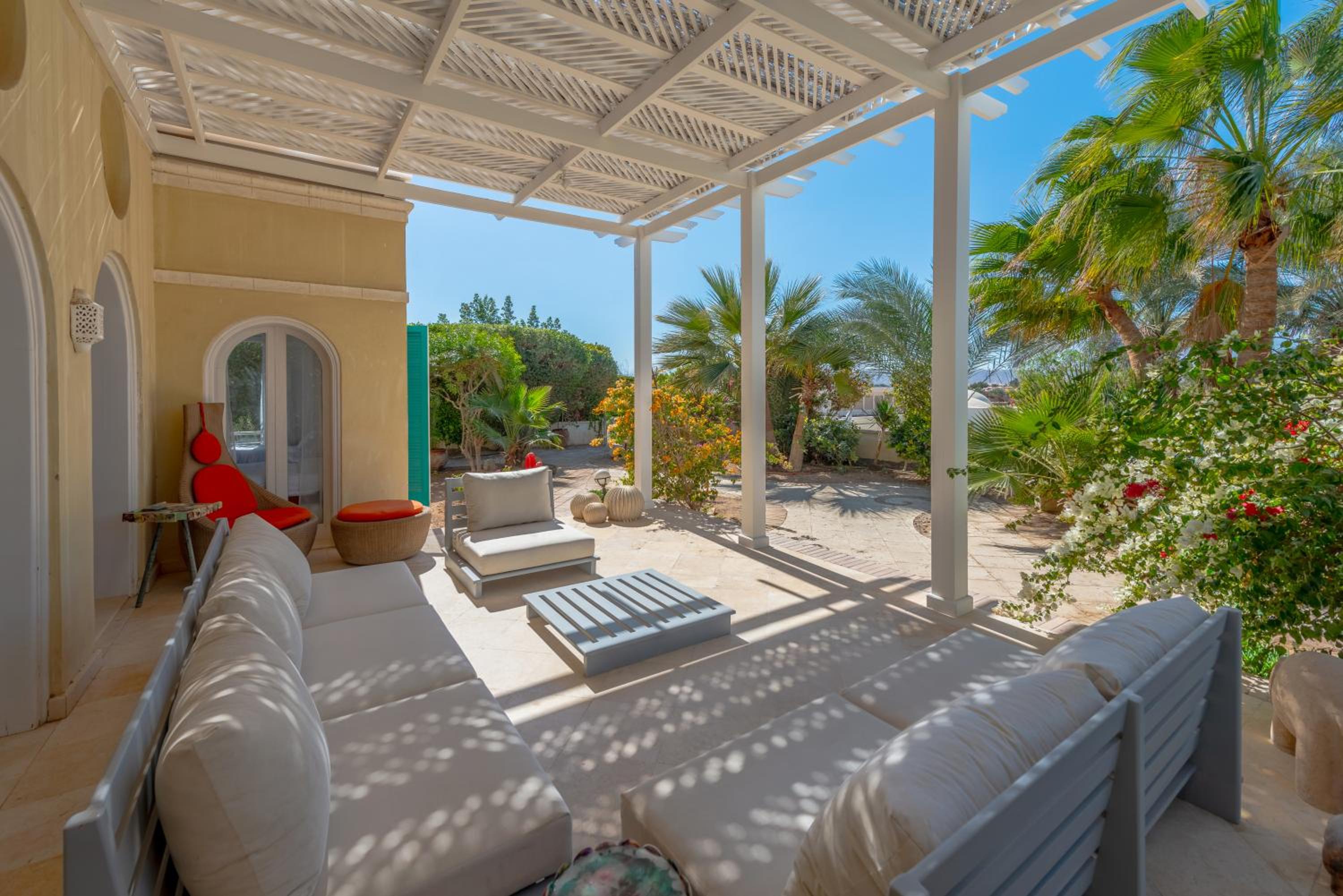 Unique Villa with pool and large terrace