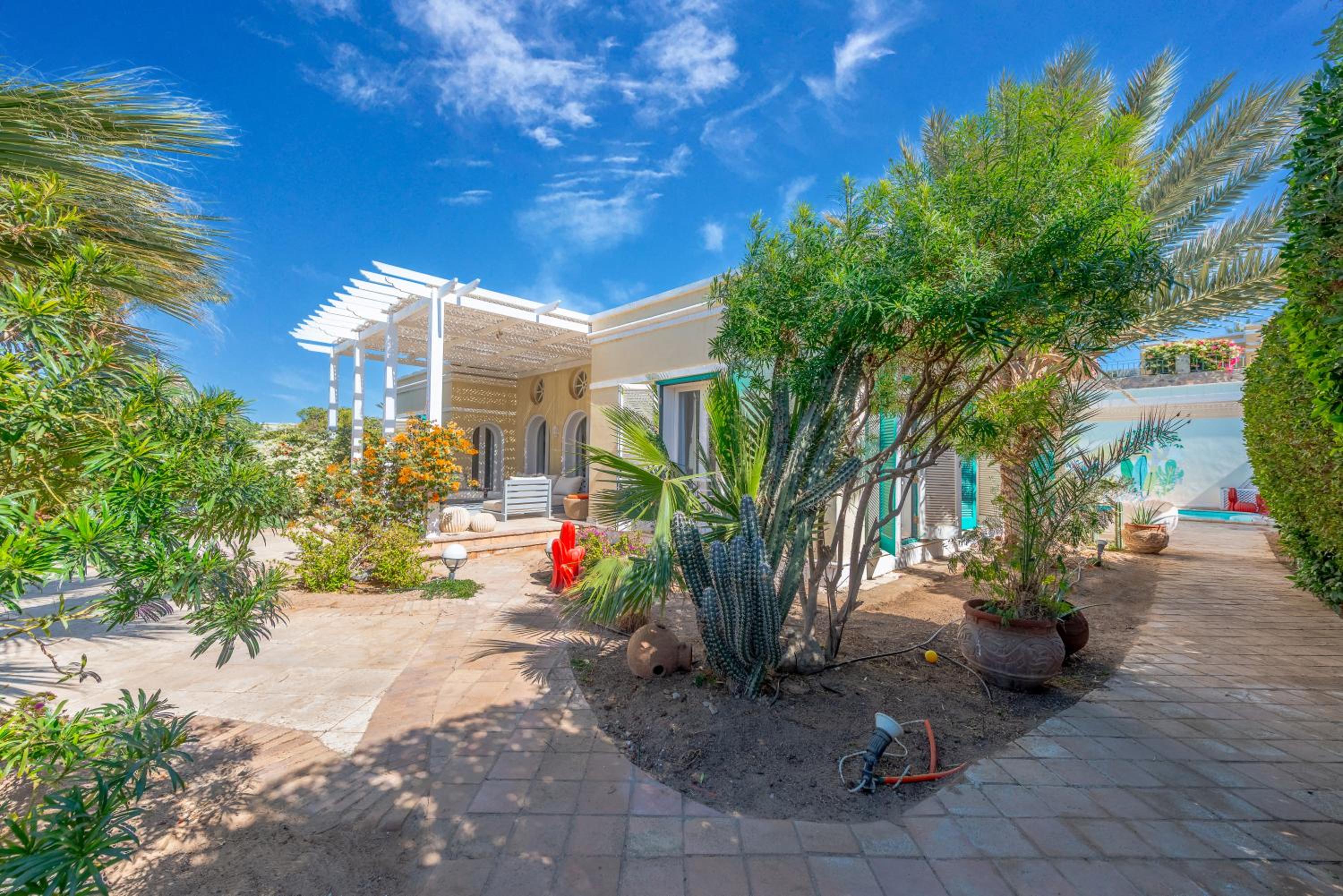 Unique Villa with pool and large terrace