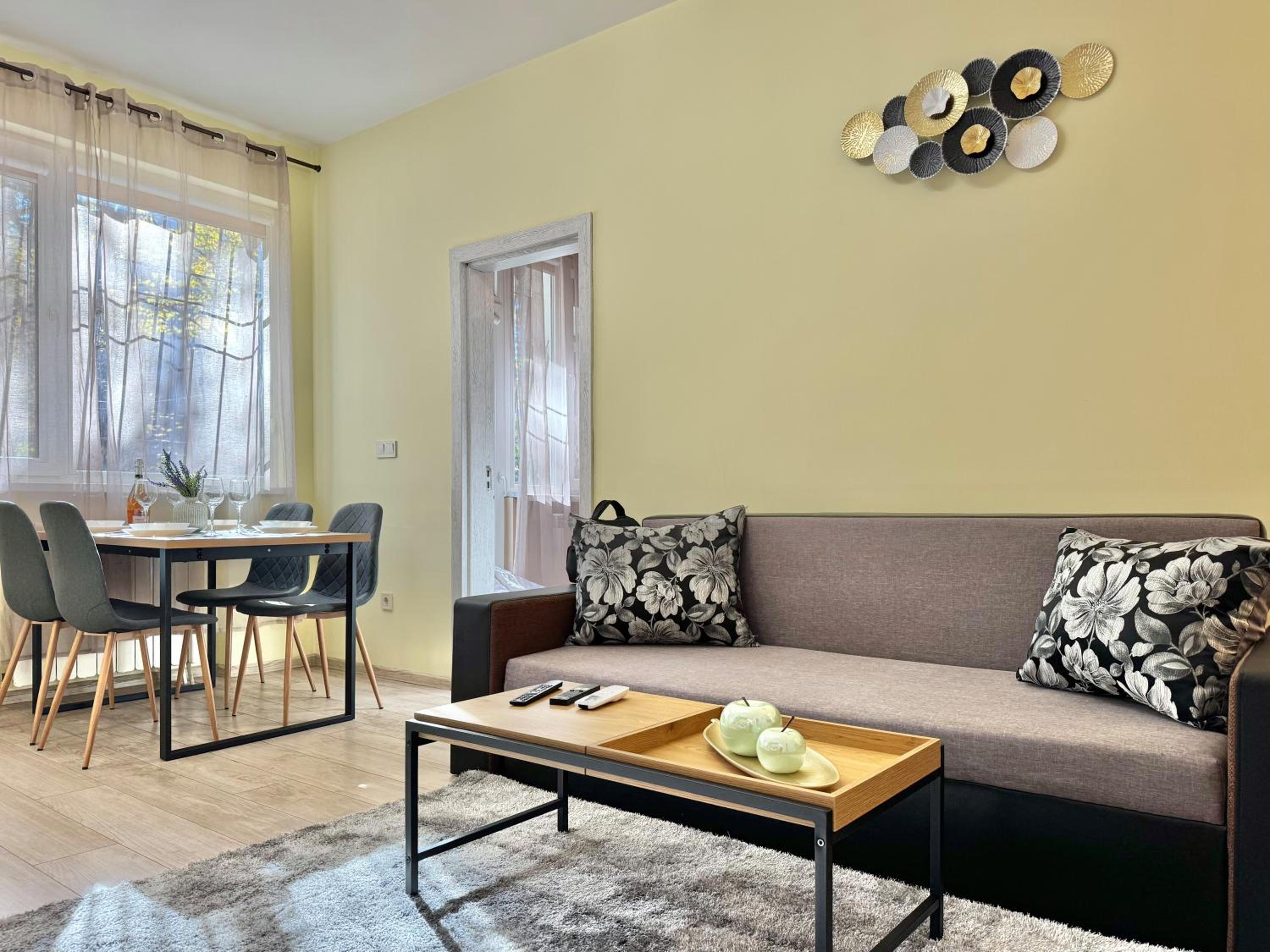 Cozy & Comfort Apartment for 4 Guests 10 minutes away from Sofia Centre