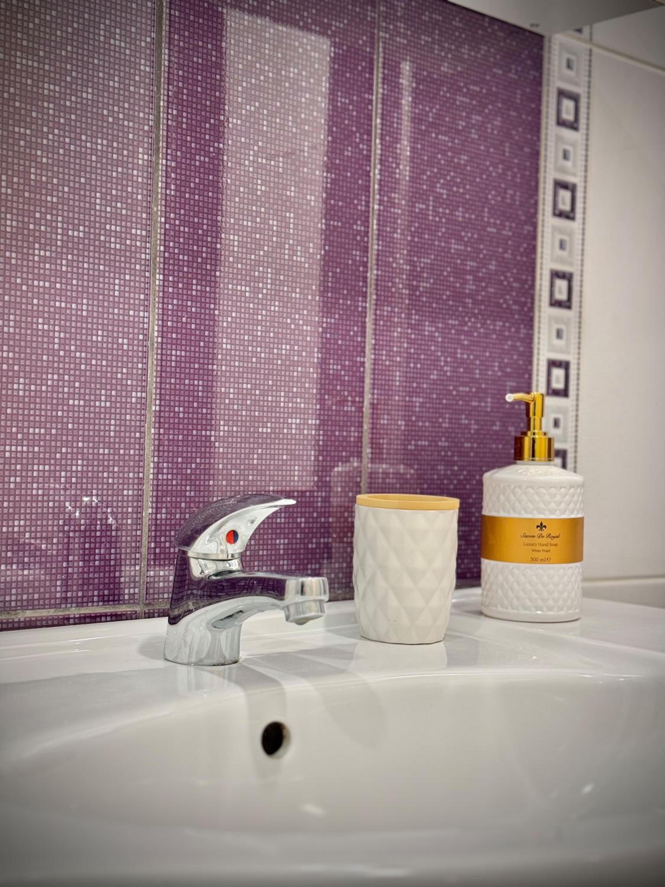 Cozy & Comfort Apartment for 4 Guests 10 minutes away from Sofia Centre