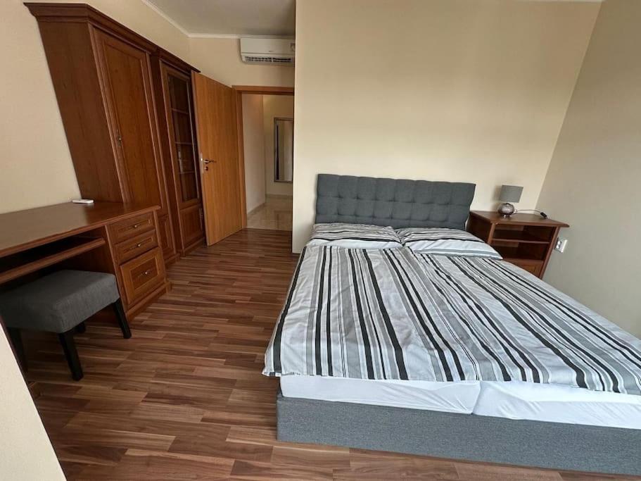 Apartmán Zmeko Centrum Piešťany