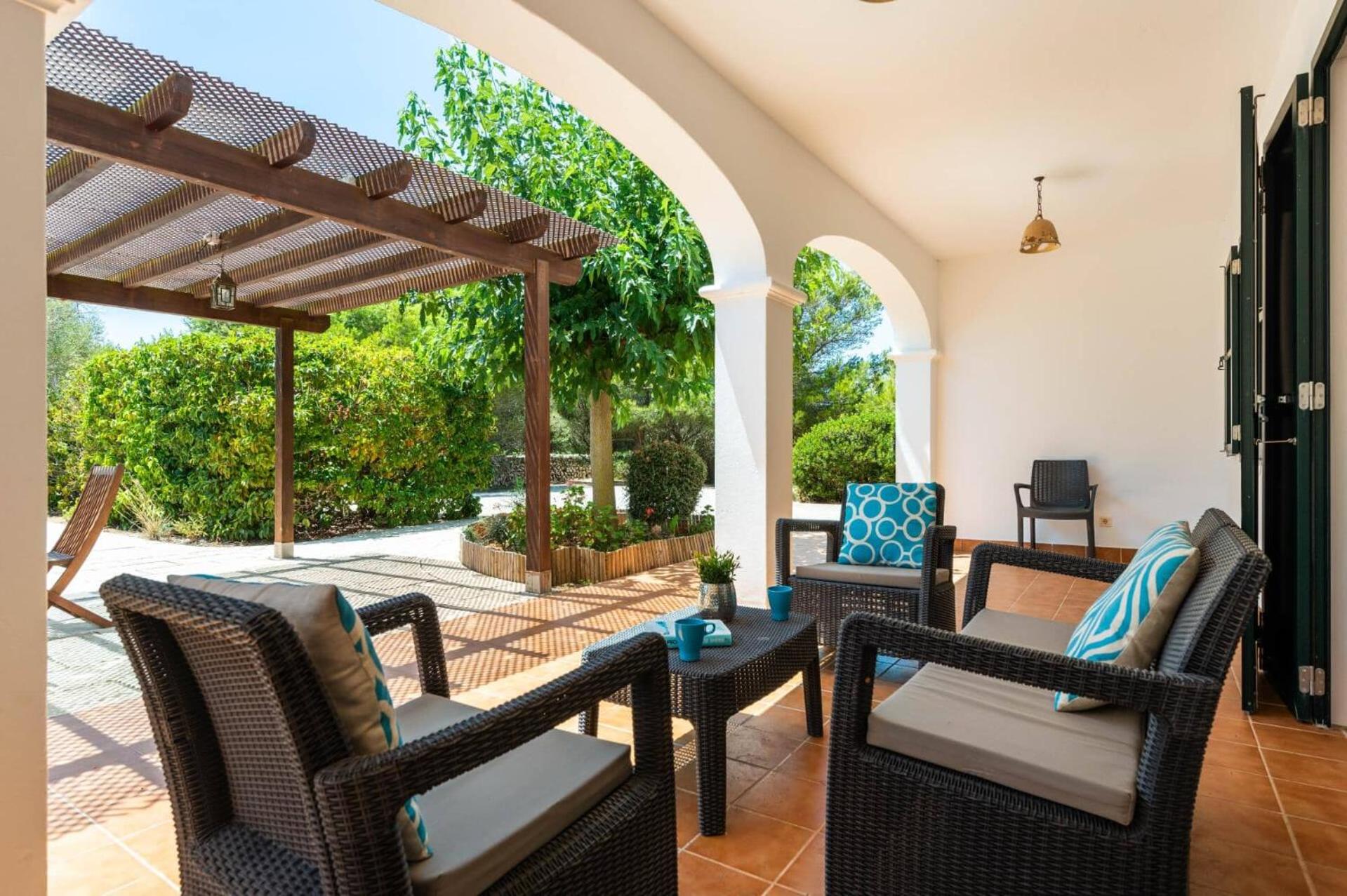 Villa Biniparrell by Villa Plus