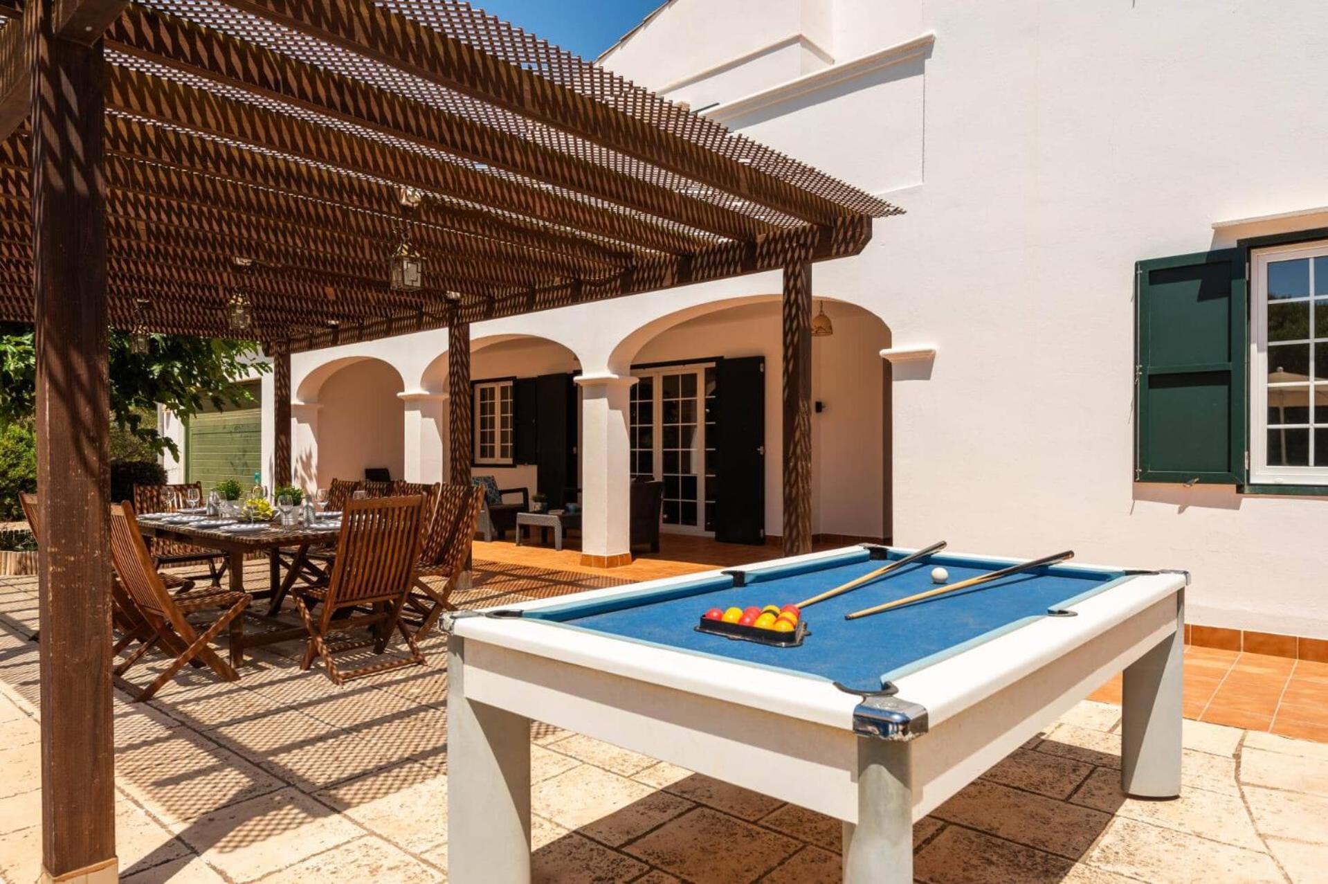 Villa Biniparrell by Villa Plus