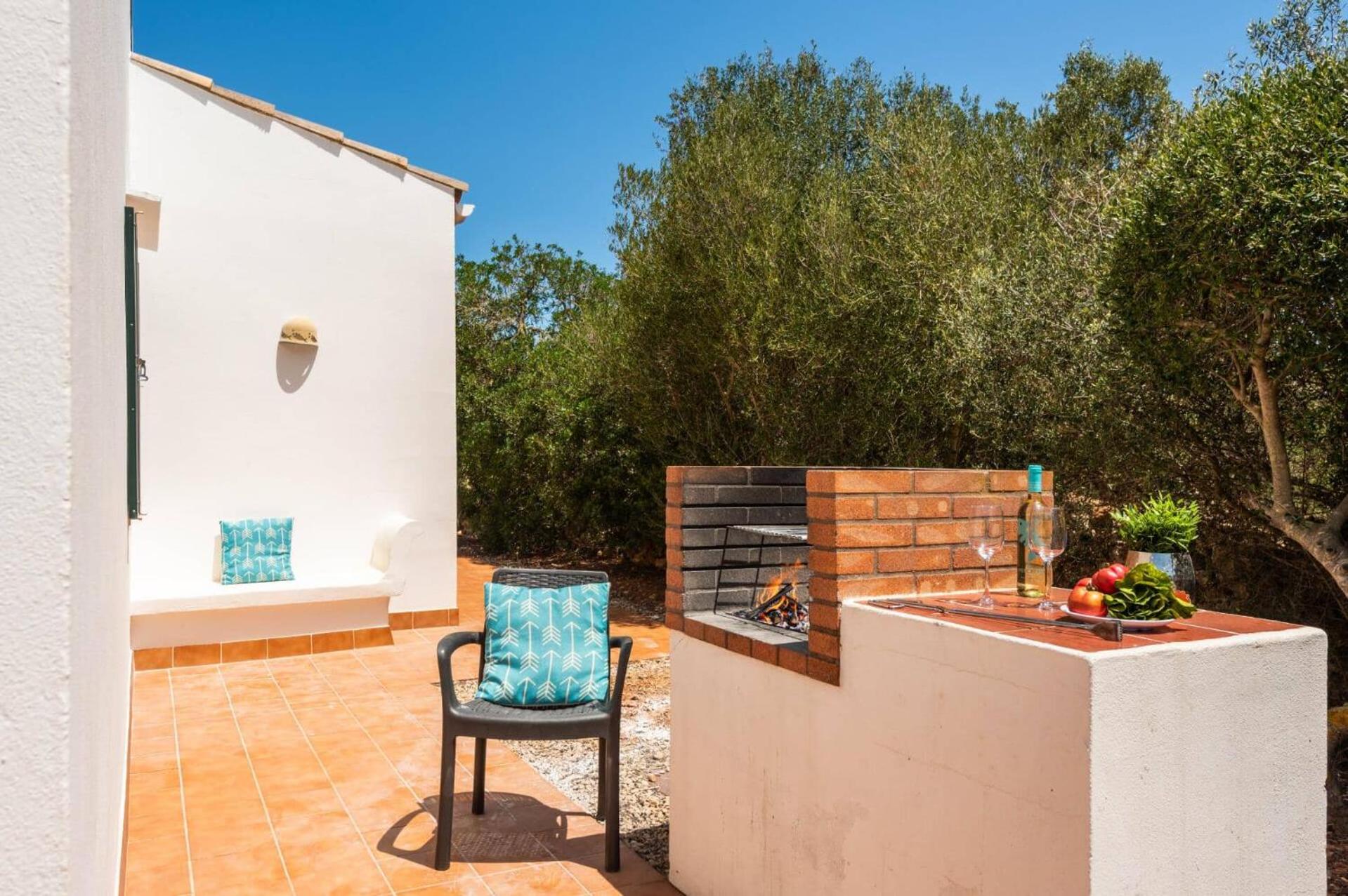Villa Biniparrell by Villa Plus