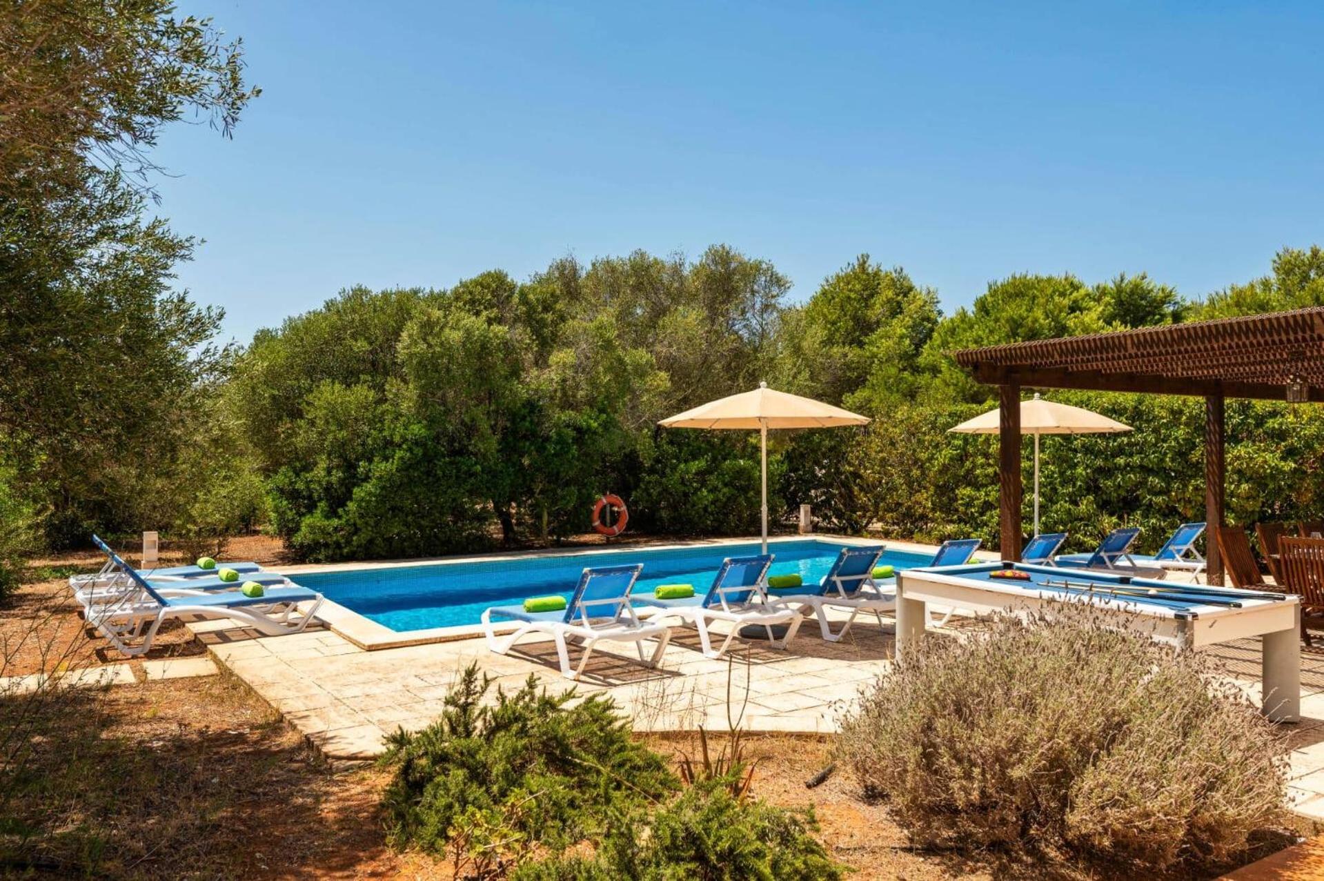 Villa Biniparrell by Villa Plus