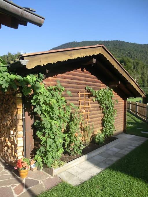 Ferienwohnung in Farchant bei Garmisch mit privatem Whirlpool und Sauna