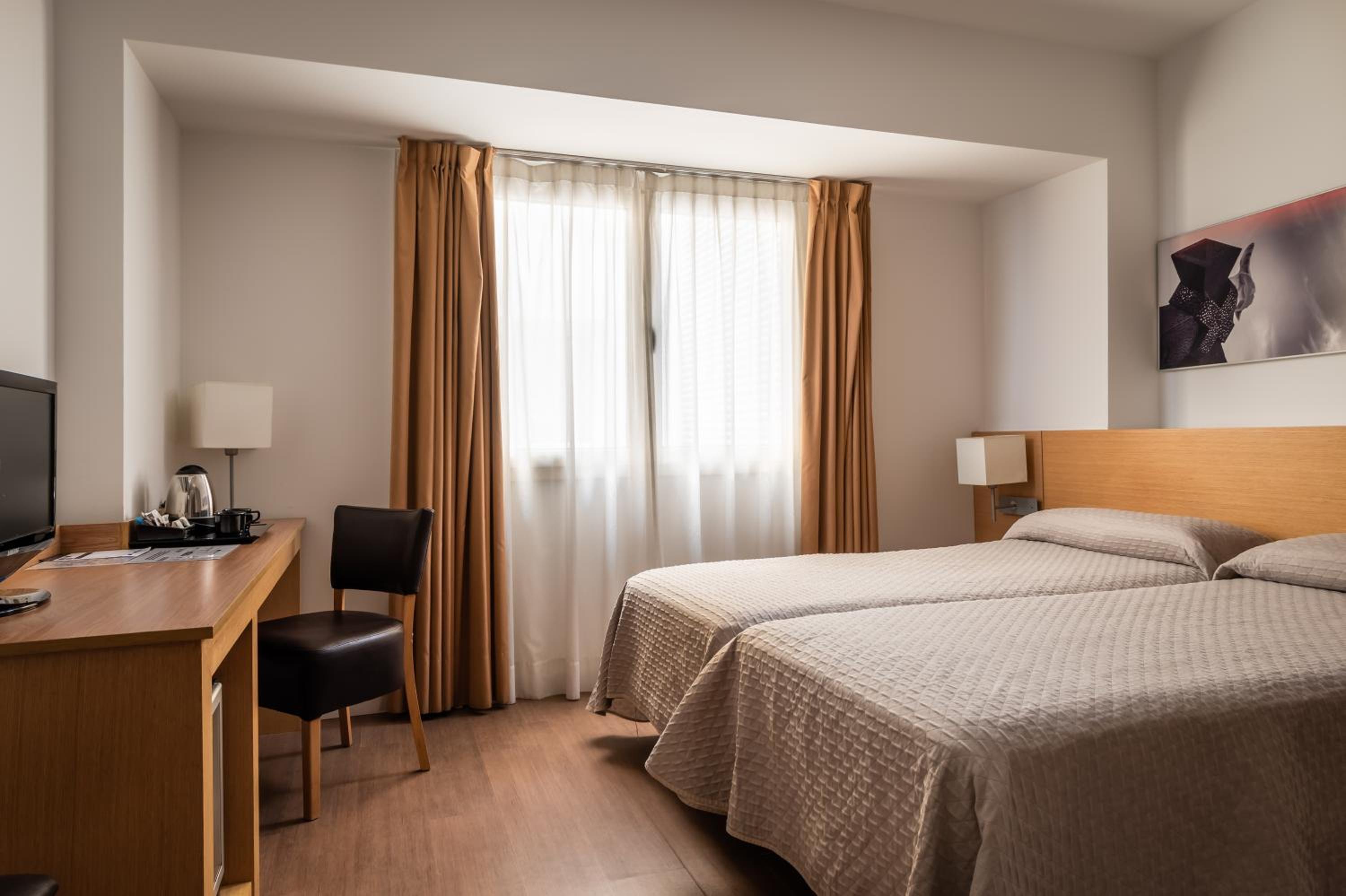 Hotel Sagrada Familia 11