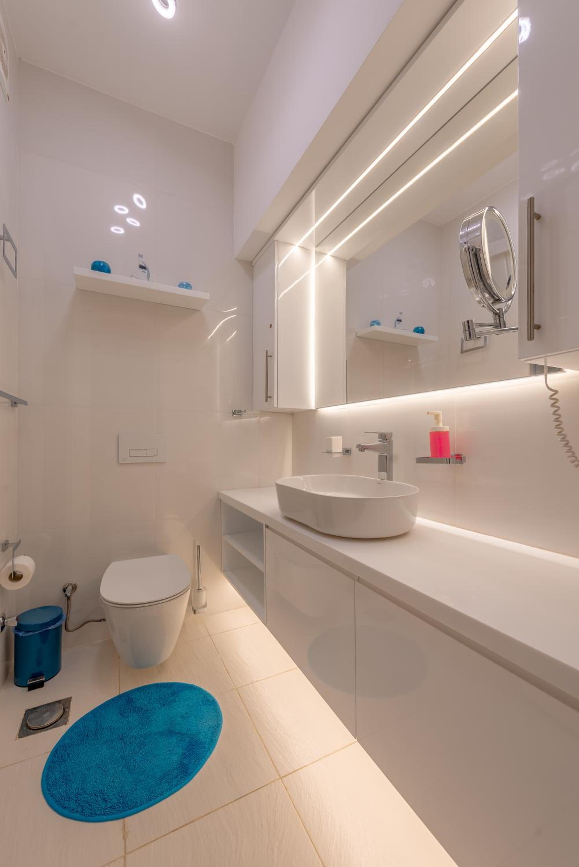 Special style apartment with pool at lagoon