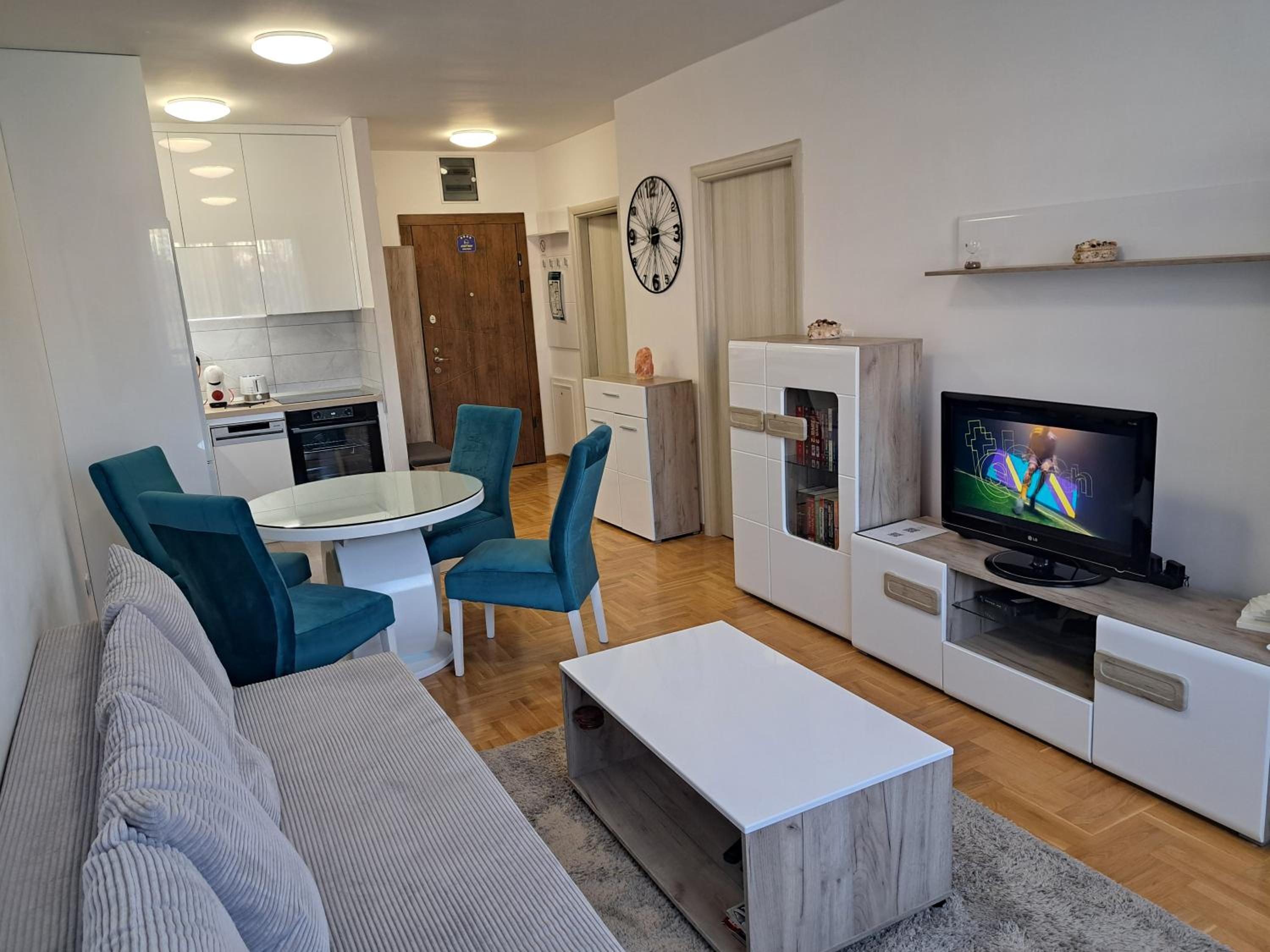 Plavi Paun Apartman