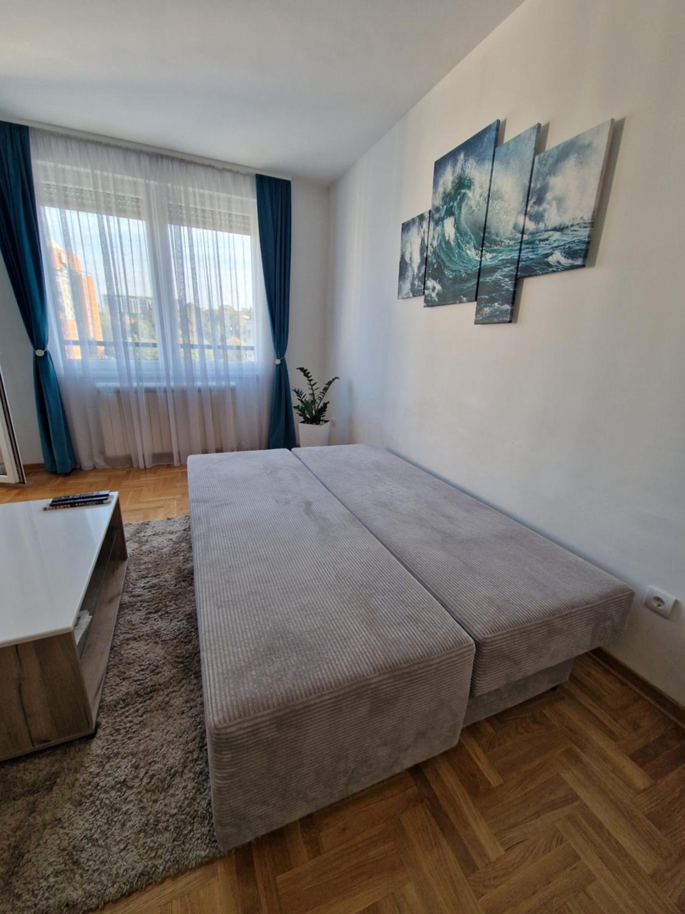 Plavi Paun Apartman