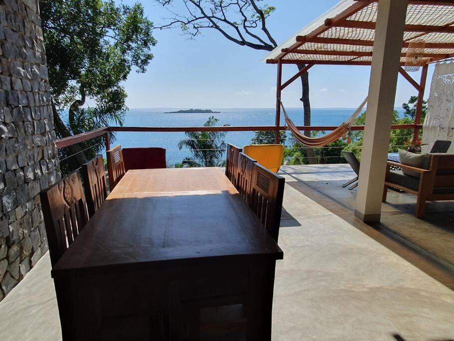 Komba Zoli, villa nature Nosy Komba Madagascar view 3