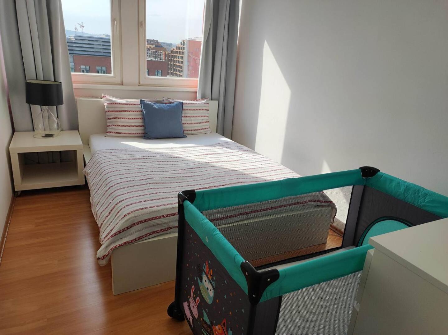 Golden Family Apartments