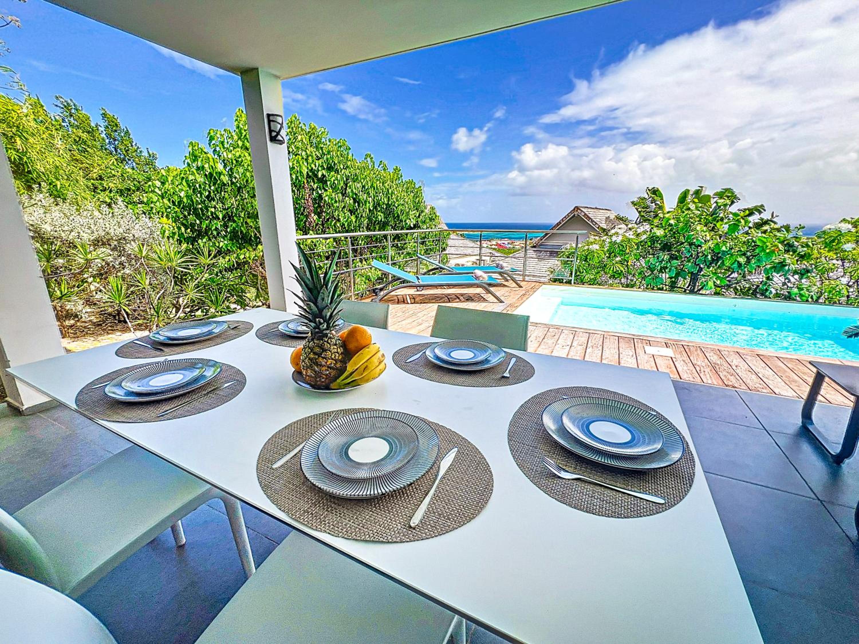 Villa Sitka cozy 3-bedroom villa with sea view and private pool view 4