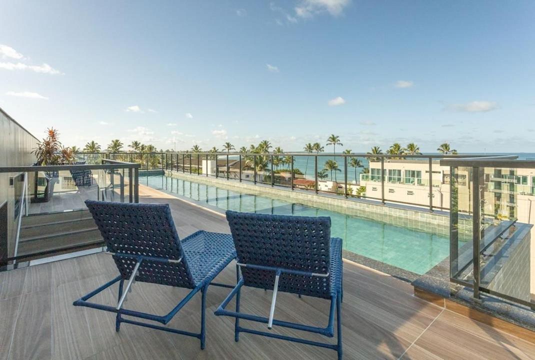 Centro de Porto de Galinhas a 50m do mar com rooftop, piscina e cozinha completa