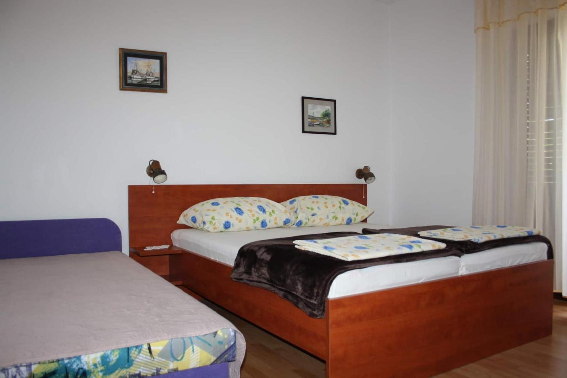 Apartment Mare im Krk Hafen, Strandnah, Zentrumnah view 3