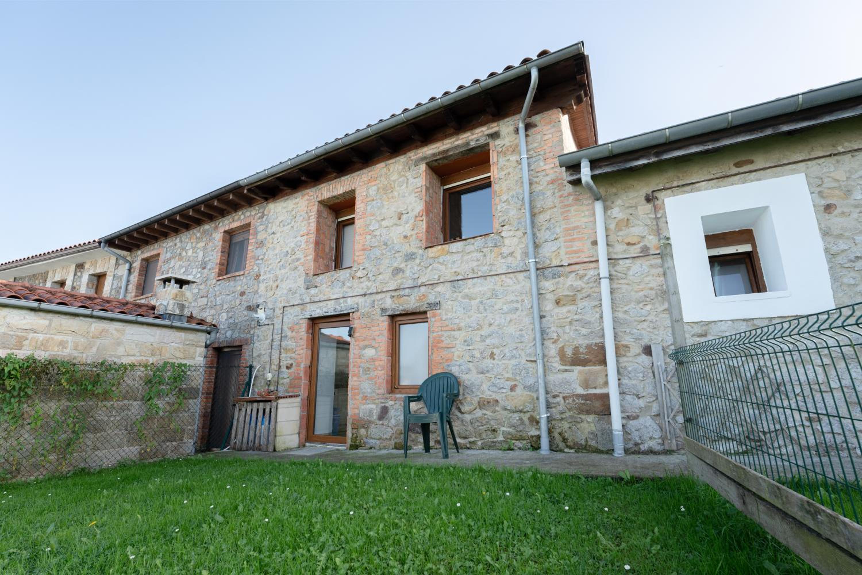 la casita de oruña by urbanhosting