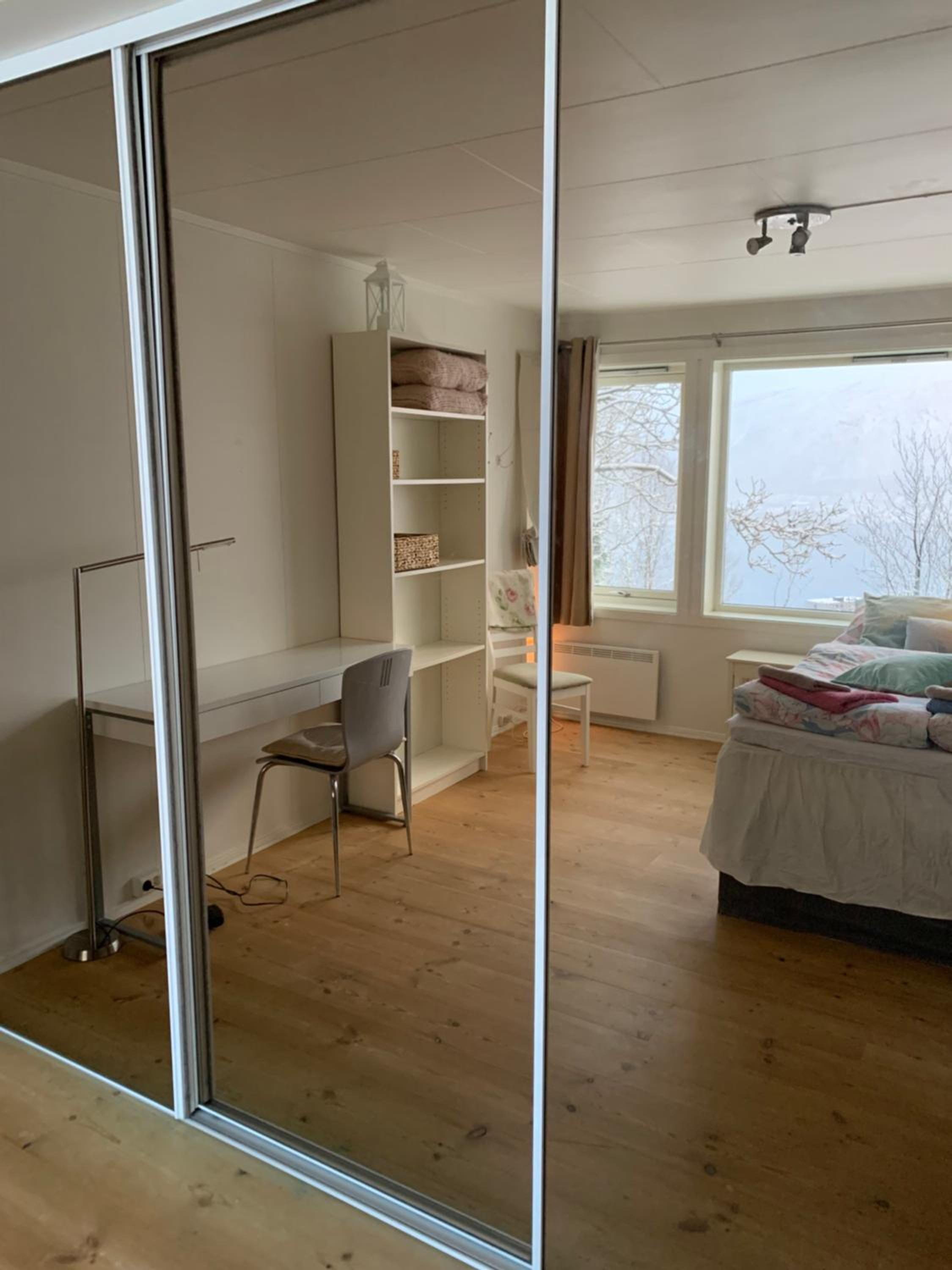 Panoramic apartment with three bedrooms