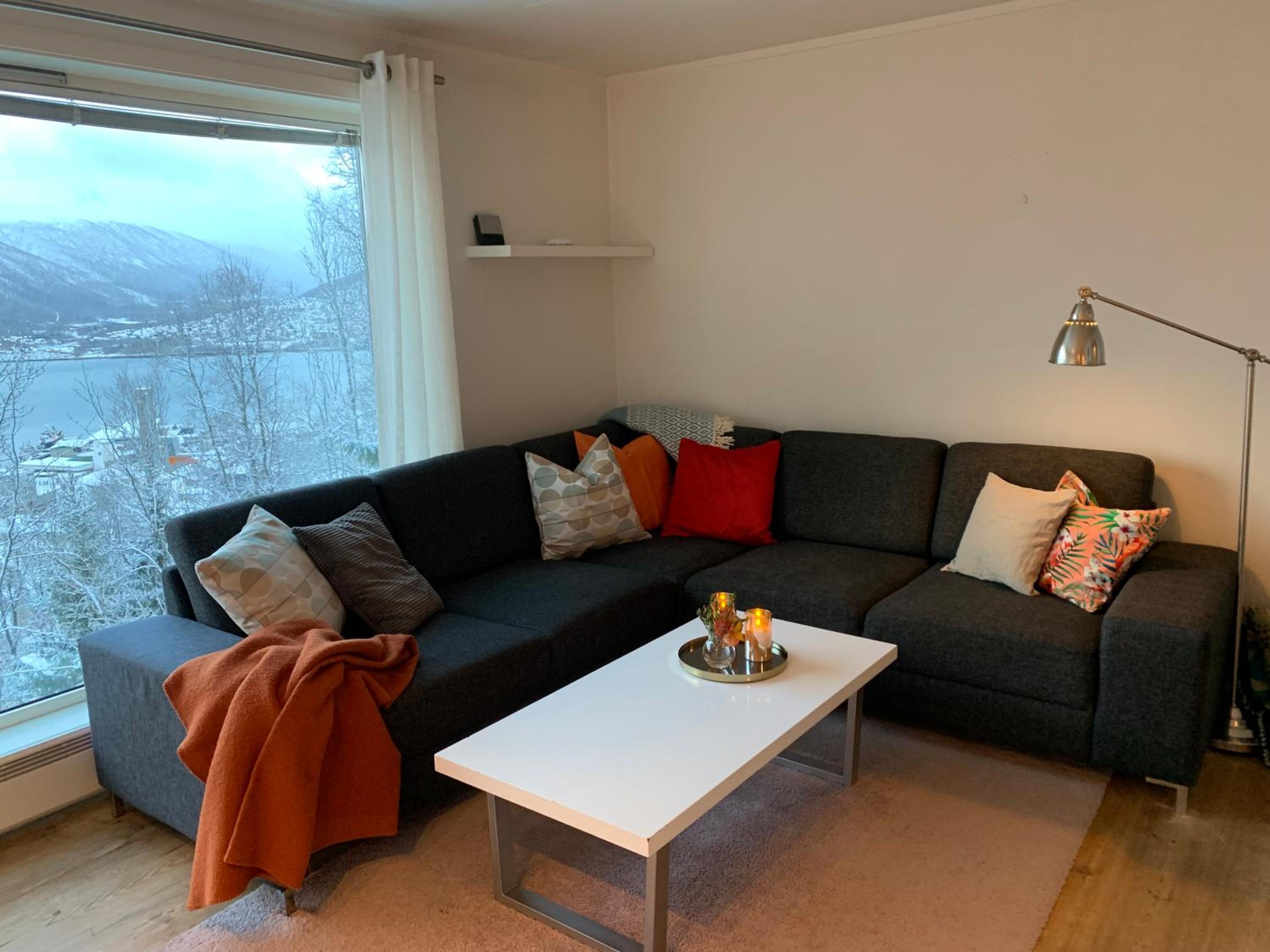 Panoramic apartment with three bedrooms