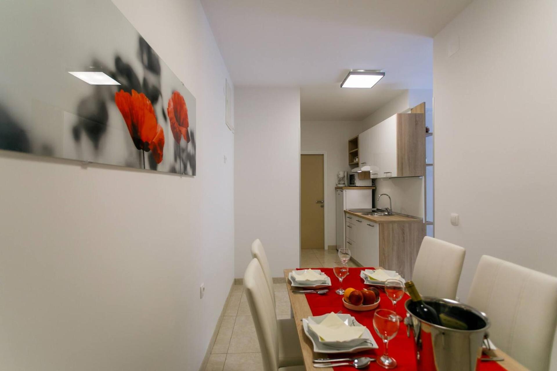 Apartments Paradiso