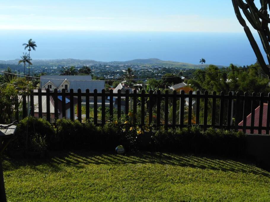 Grande villa dans l'ouest - belle vue mer - piscine - jacuzzi - 4 chambres - jardin view 3