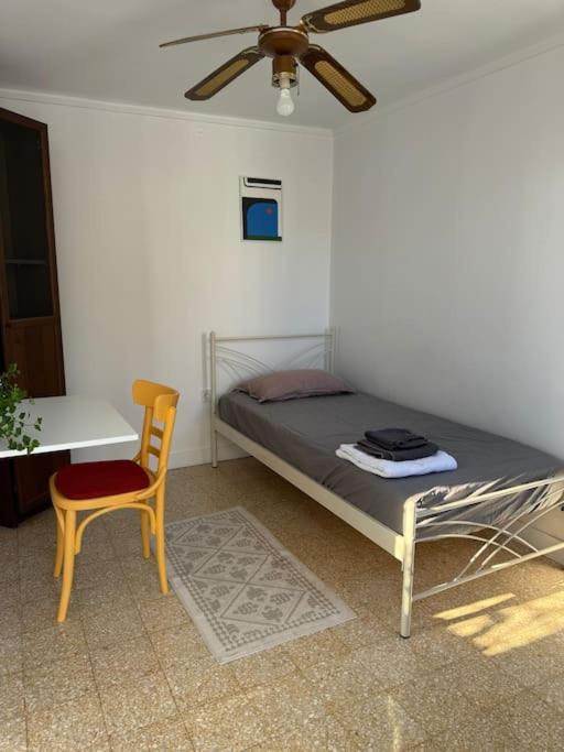 Sunny Rooftop Studio in Center with City Views photo 2