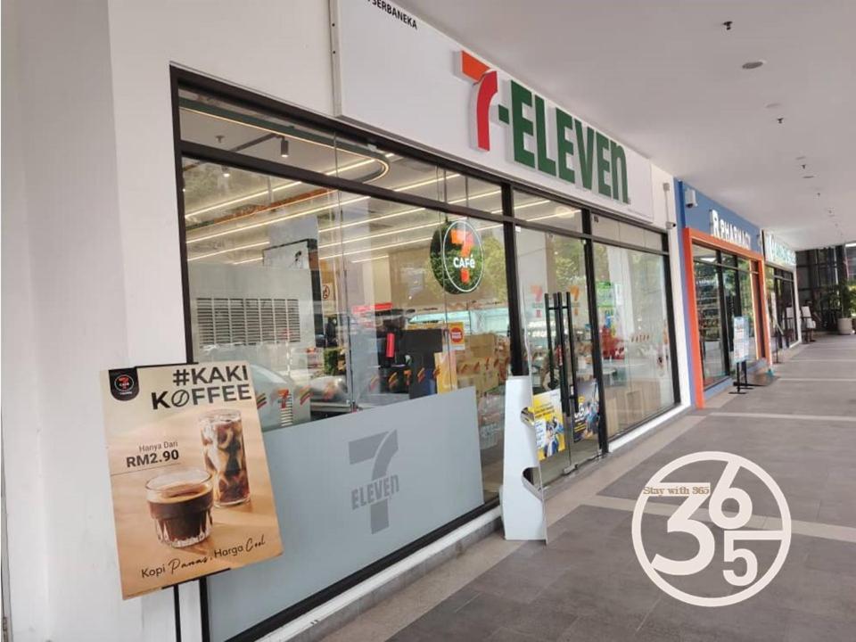 4Pax Trion Kl near Bukit Bintang