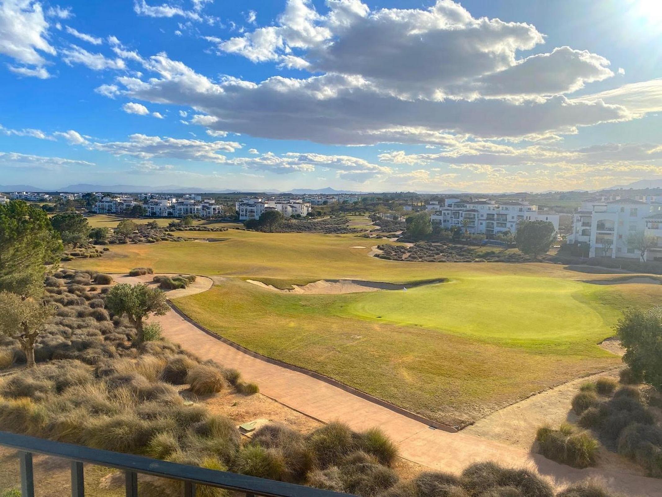 Hacienda Riquelme Sunny two bed apartment Sucina