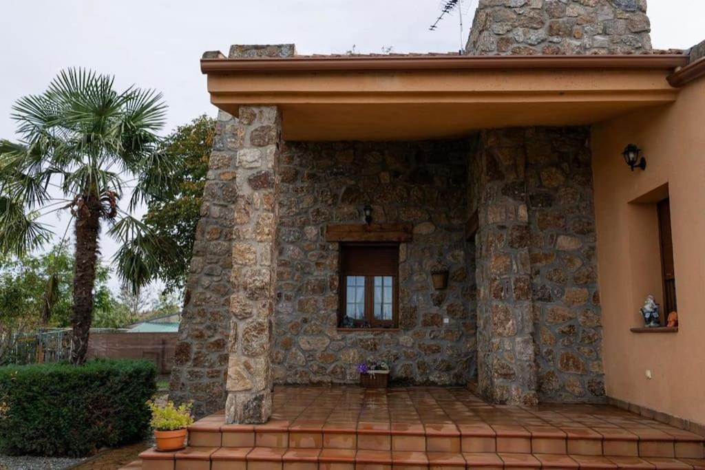 Casa los toriles
