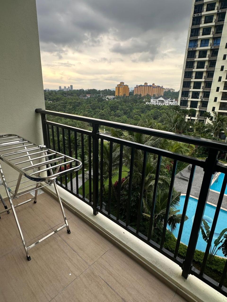 Central Park 2 Bedrooms