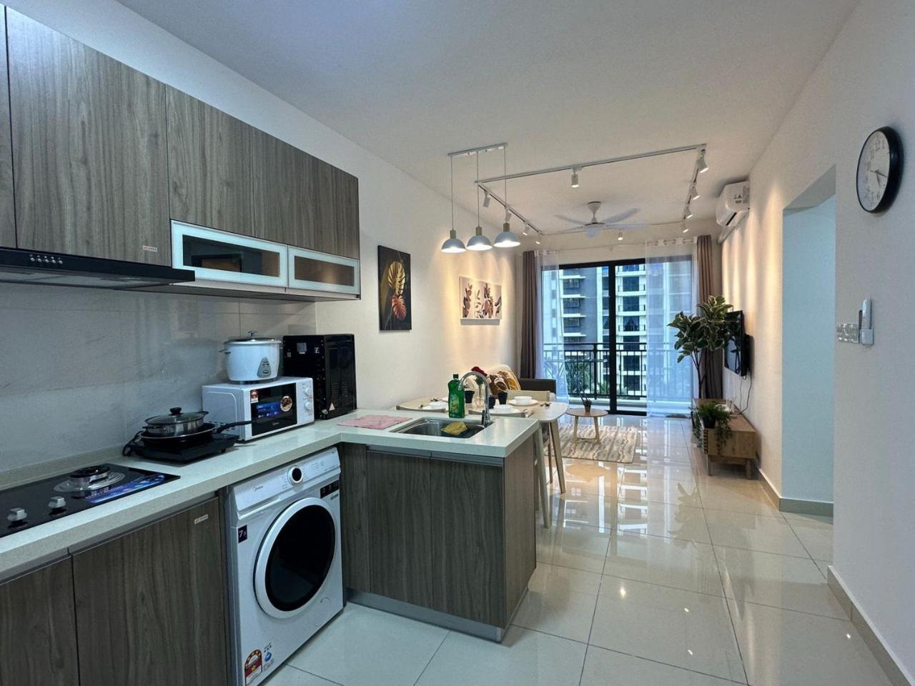 Central Park 2 Bedrooms