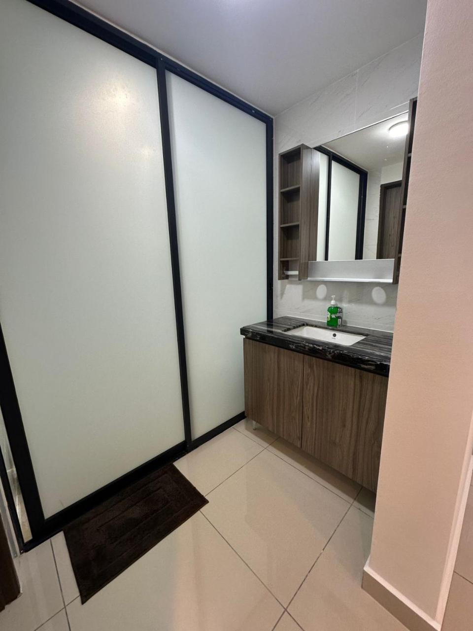 Central Park 2 Bedrooms