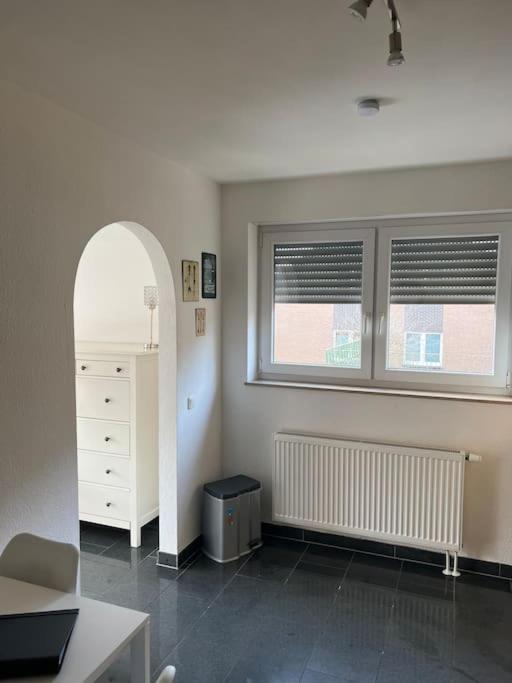 Cozy Apartment with Balcony and Parking in Tüddern