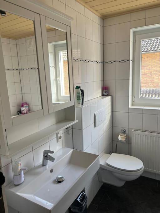 Cozy Apartment with Balcony and Parking in Tüddern