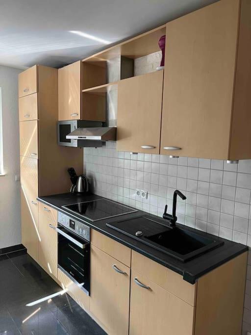Cozy Apartment with Balcony and Parking in Tüddern