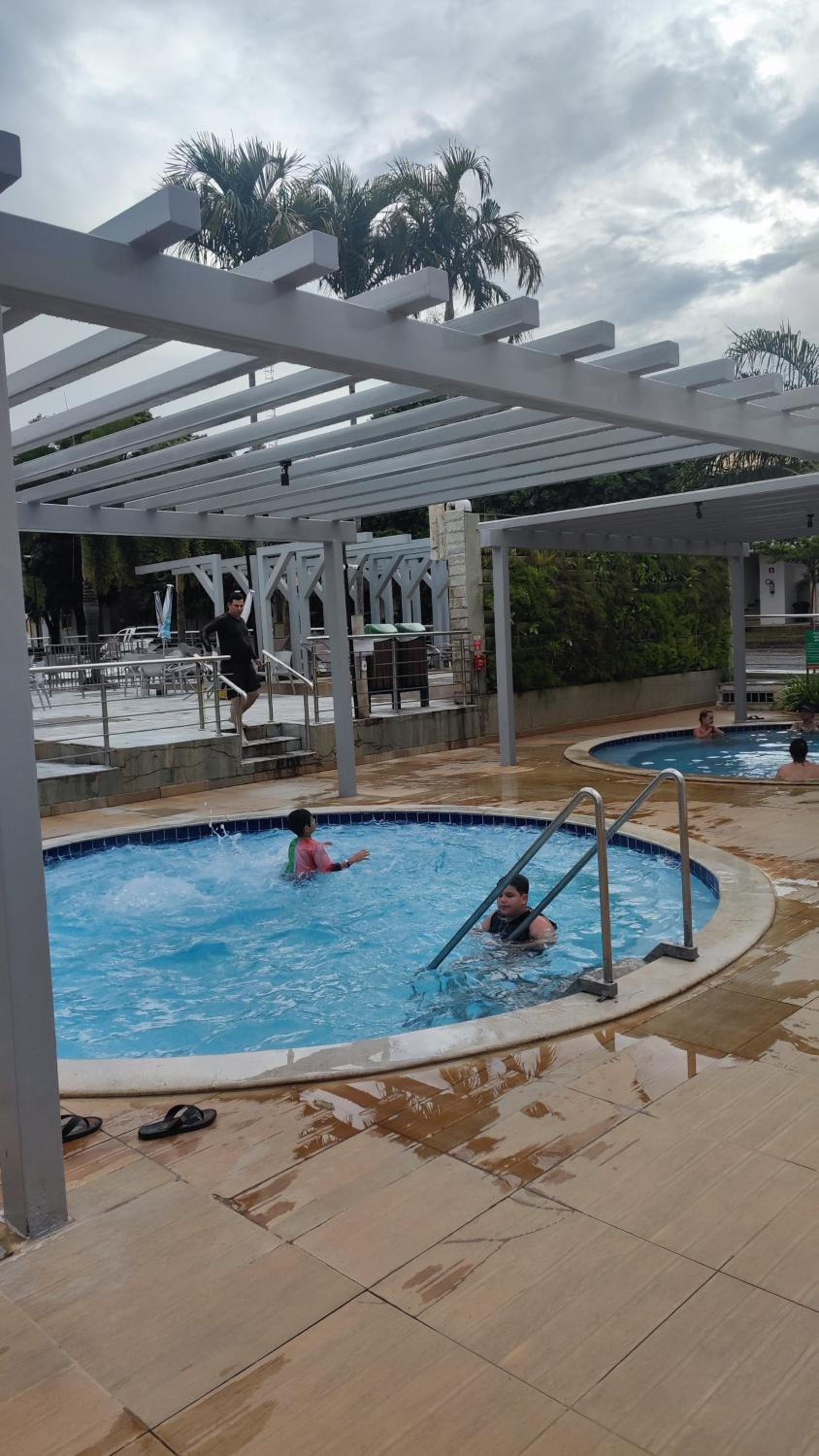 DiRoma Internacional Resort --com Piscinas 24h -- DESTINOS COMBINADOS TURISMO