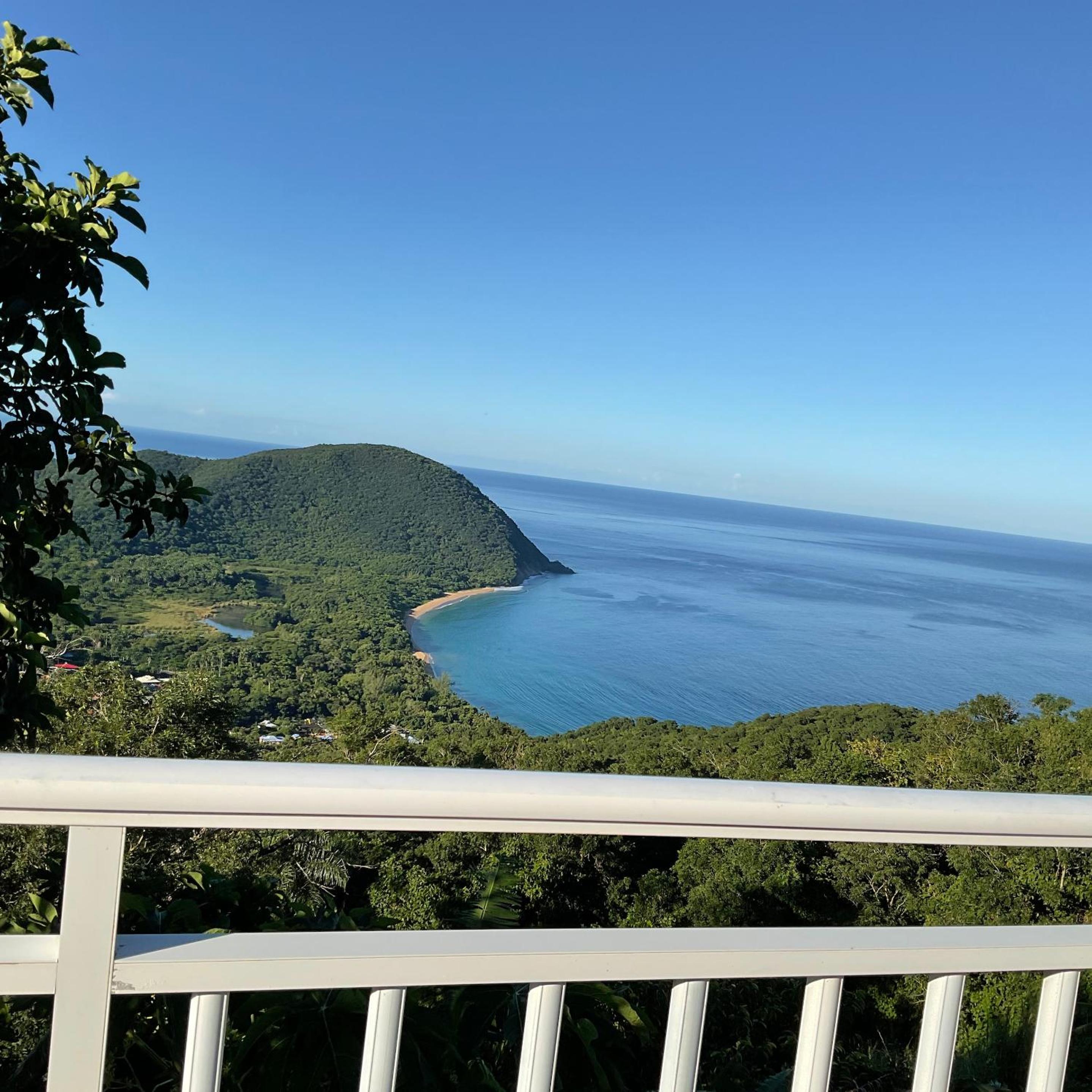 Belle villa avec piscine à Caféière view 2