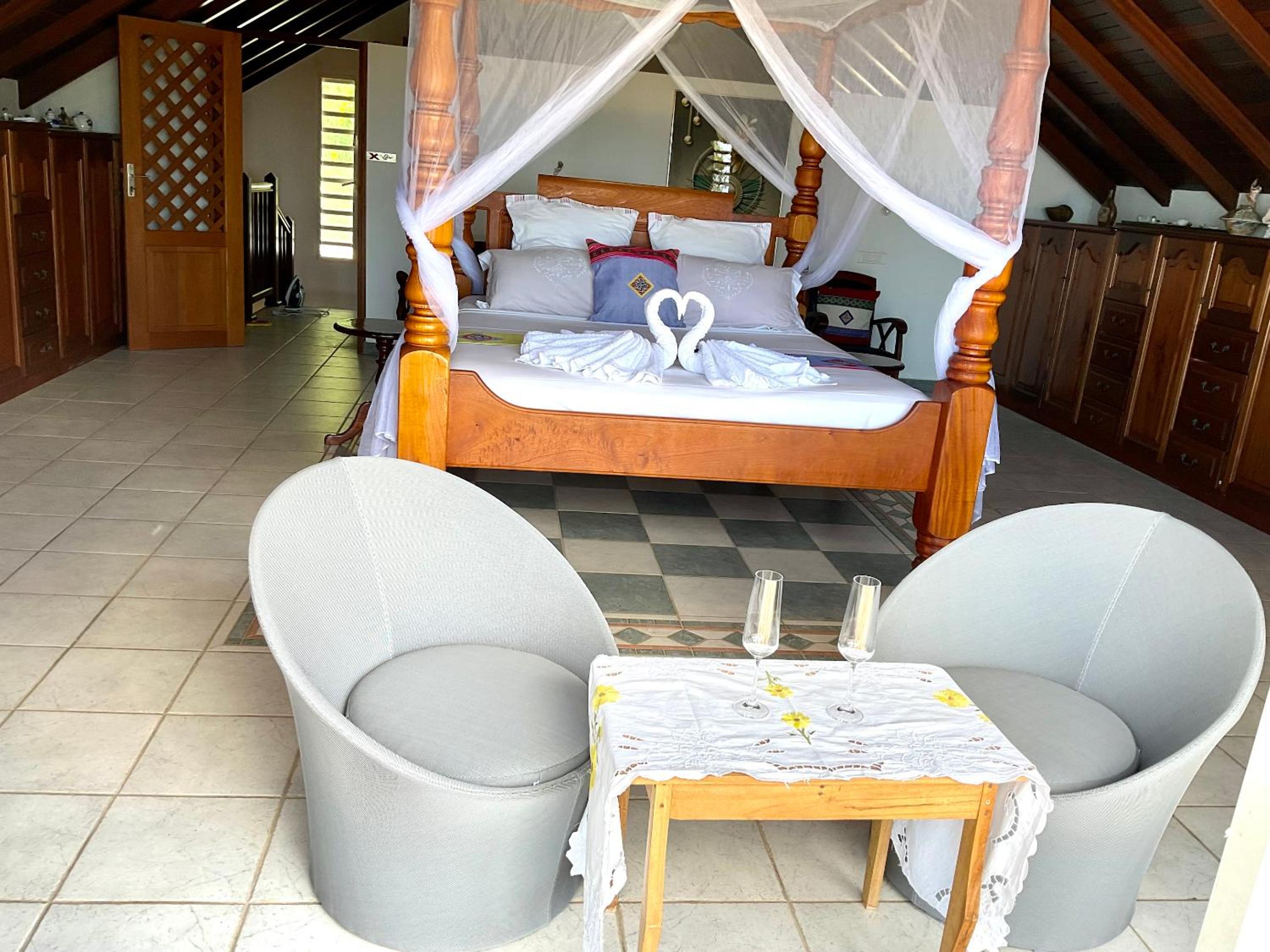 Belle villa avec piscine à Caféière view 4