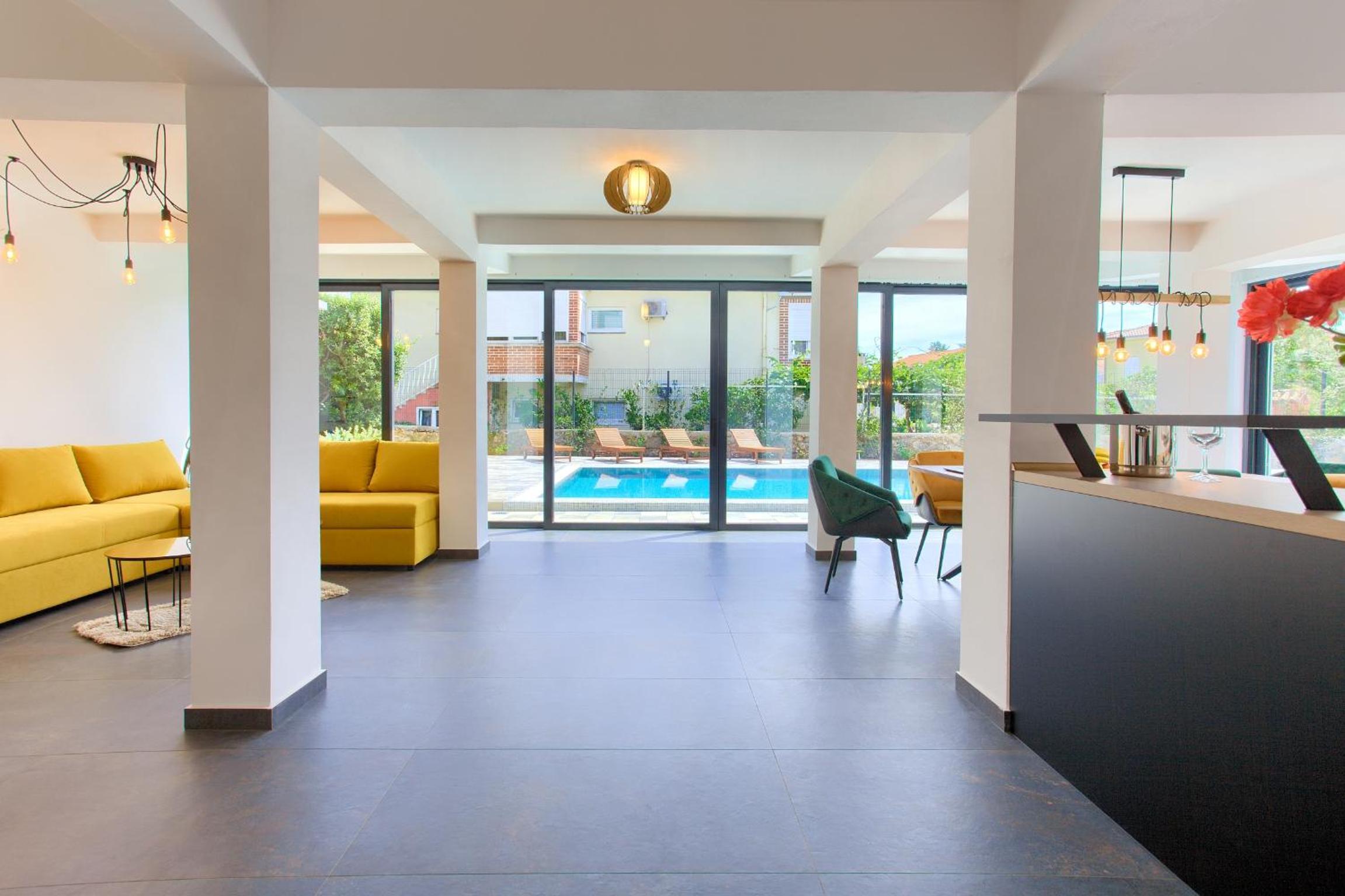 Elegant Villa Chiara with pool view 4