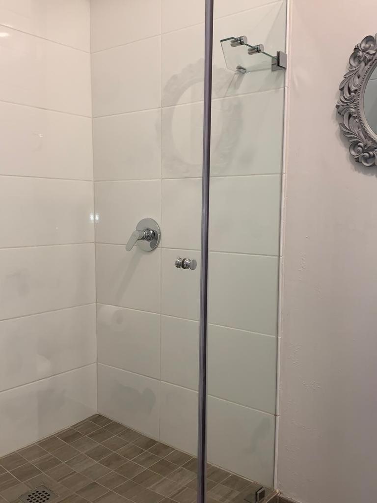 2 bedrooms Modern Apartment view 2