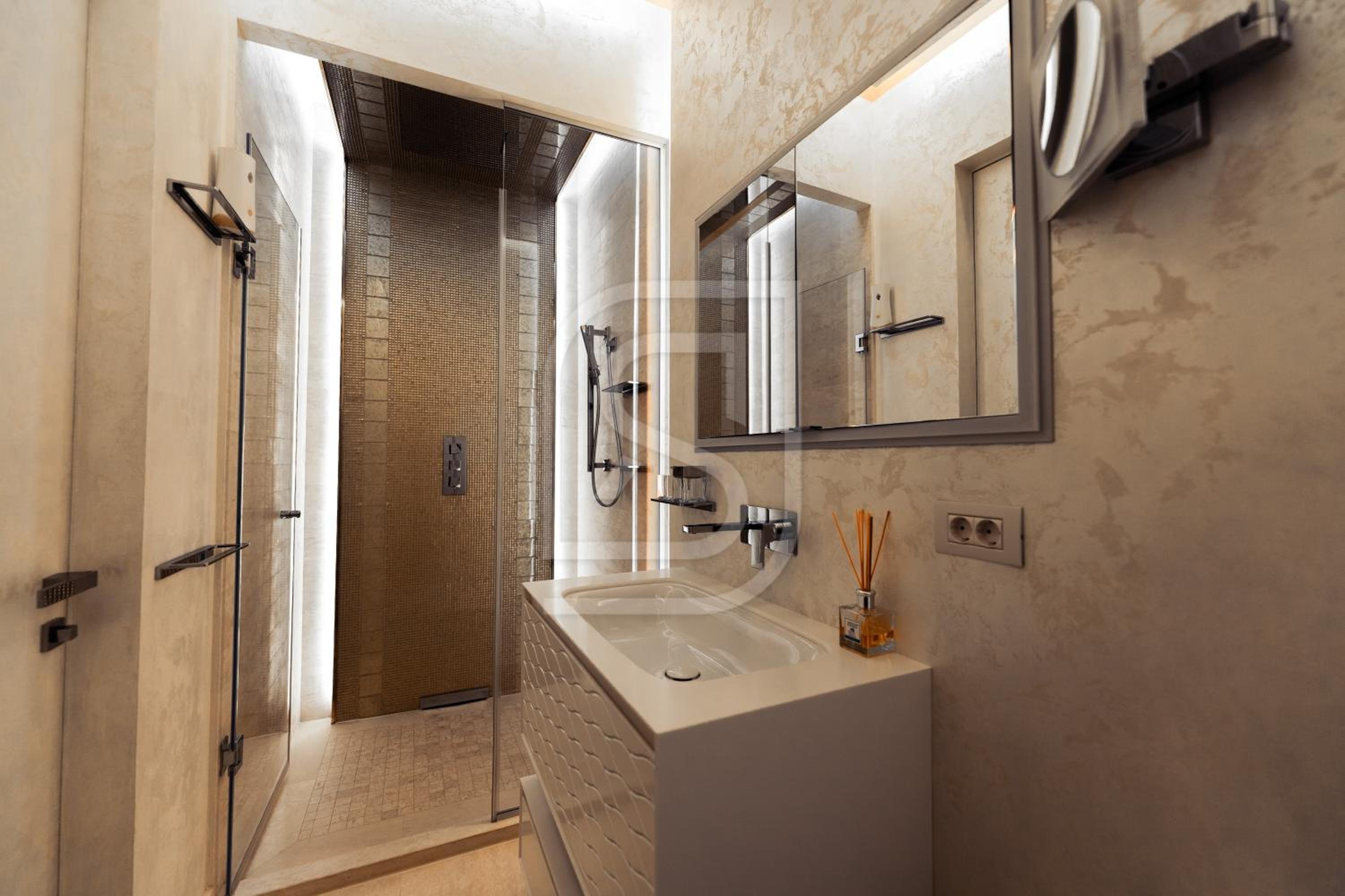 Milenium by Kristal Collection