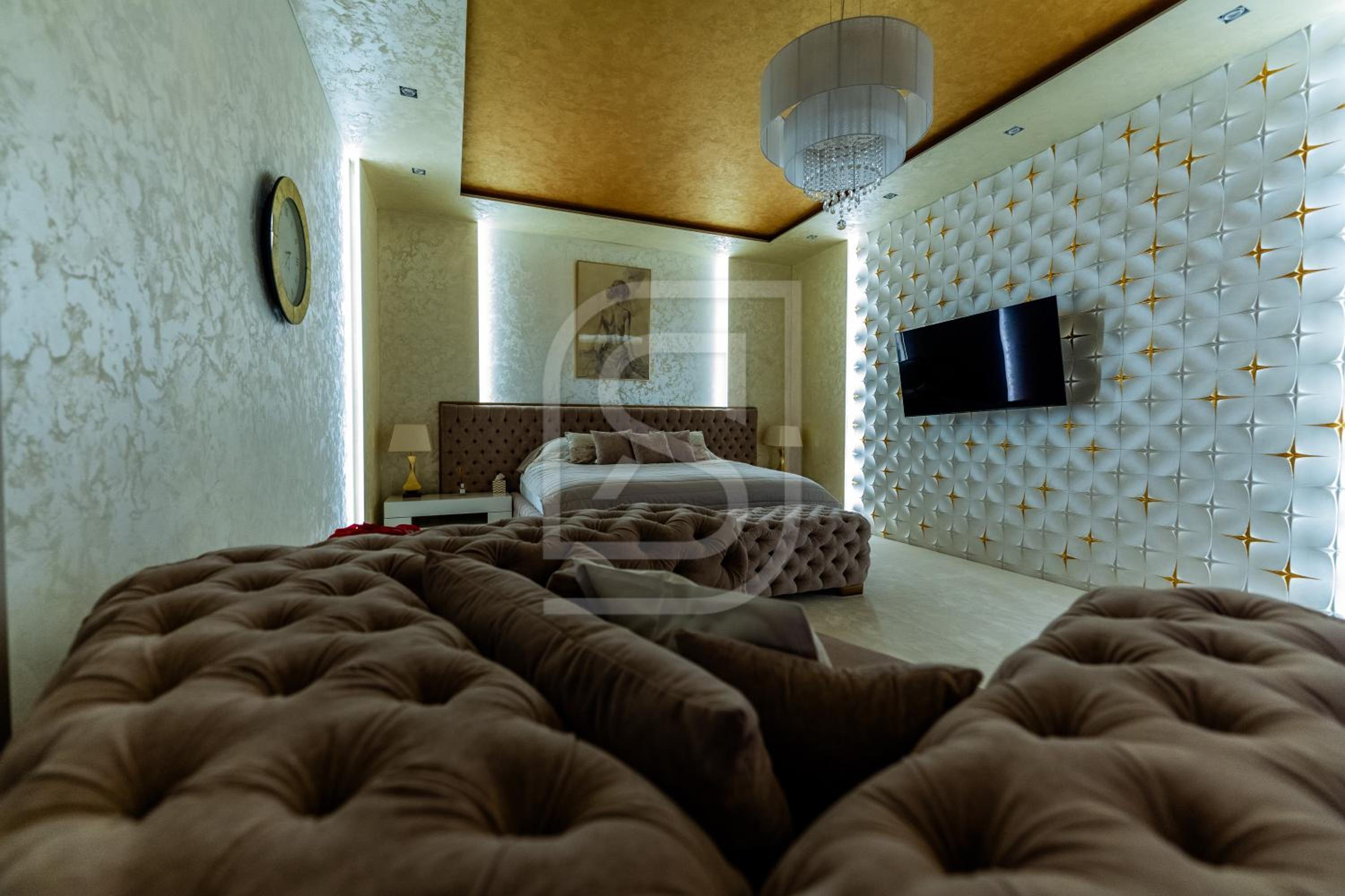 Milenium by Kristal Collection