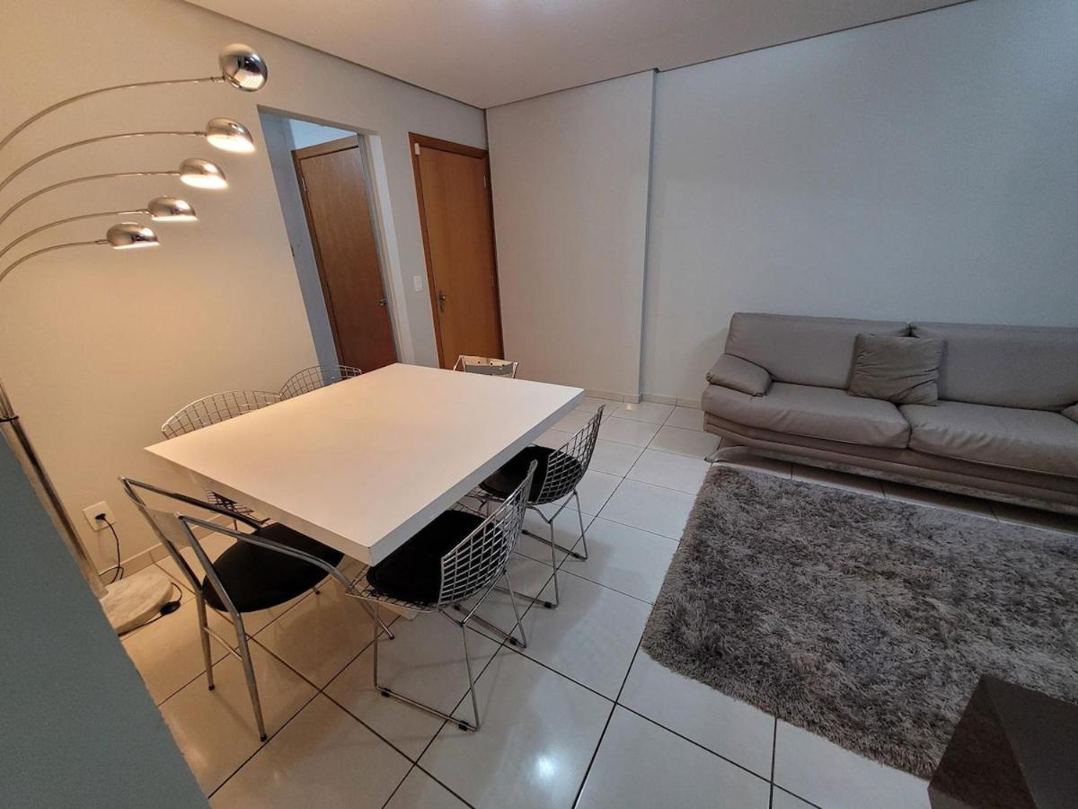Imprensa III · Comfort and family in Brasilia