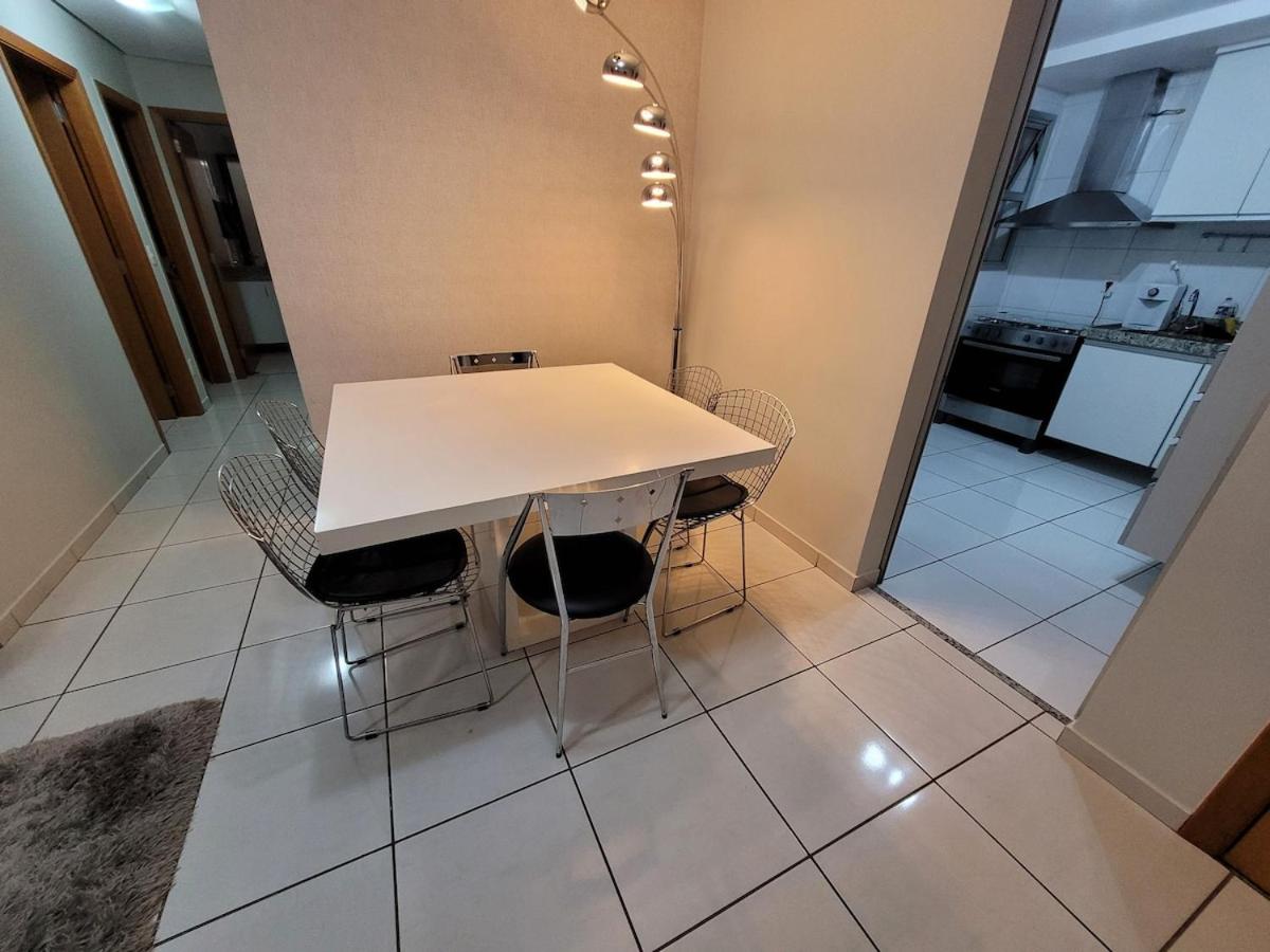 Imprensa III · Comfort and family in Brasilia