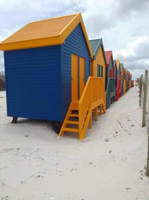 'Just Beachy' Muizenberg Beachfront Apartment view 5