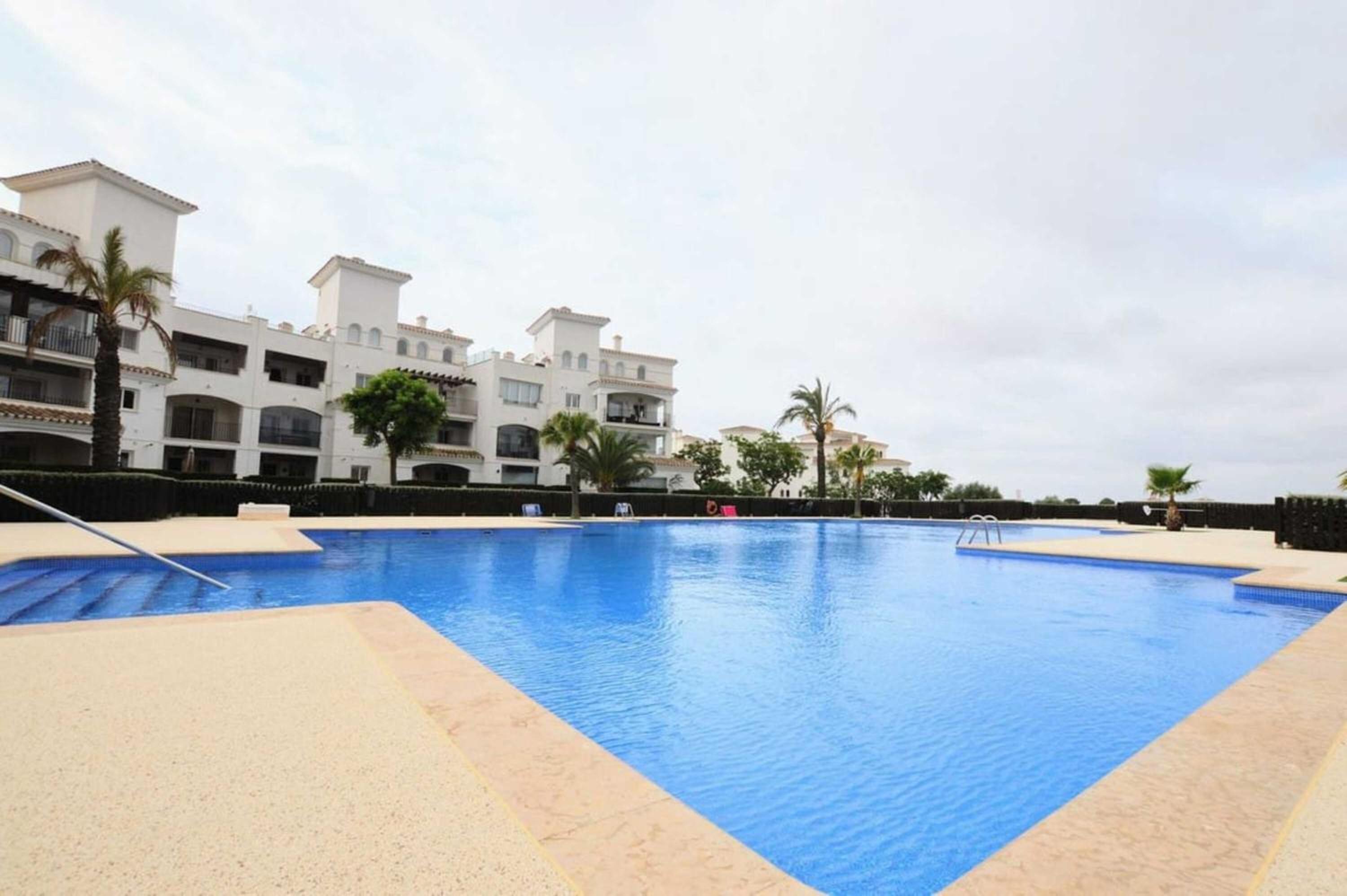 Hacienda Riquelme Sunny two bed apartment Sucina