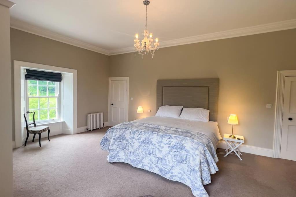 Ballyeriston House