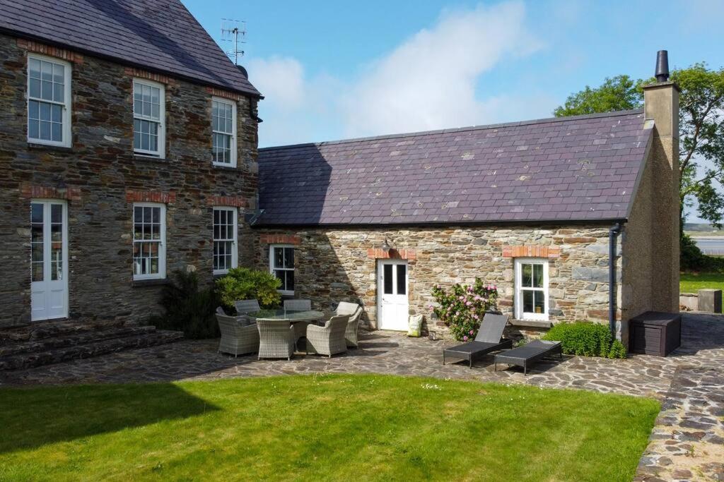 Ballyeriston House