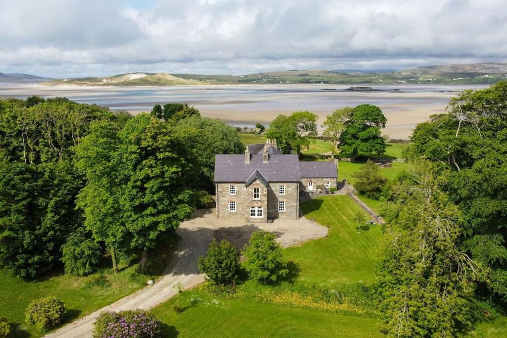 Ballyeriston House