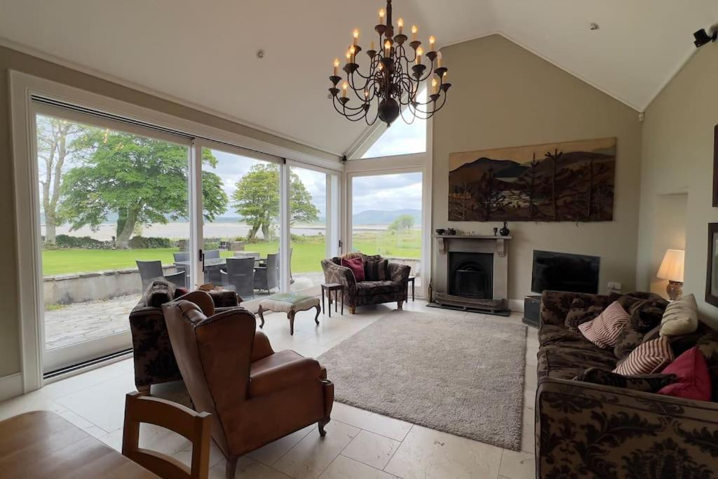 Ballyeriston House